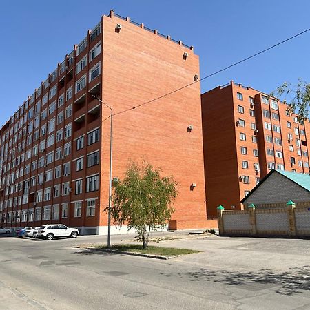 Квартира Smart в новом доме Павлодар Экстерьер фото